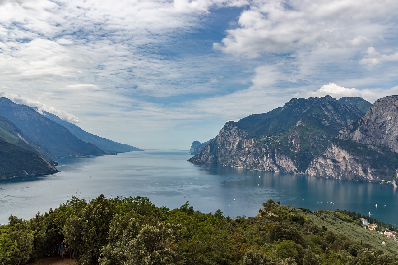 Lago più grande d Italia Mostra Botero Viaggi culturali e itinerari